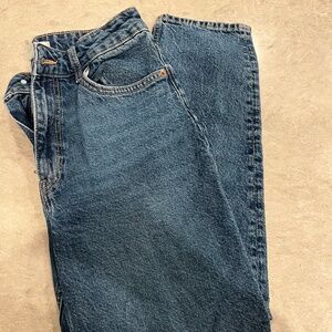 H&M mom Jean